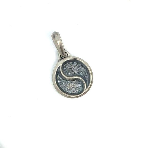David Yurman Ying and Yang Amulet Sterling Silver Estate DY572 - Picture 2 of 4